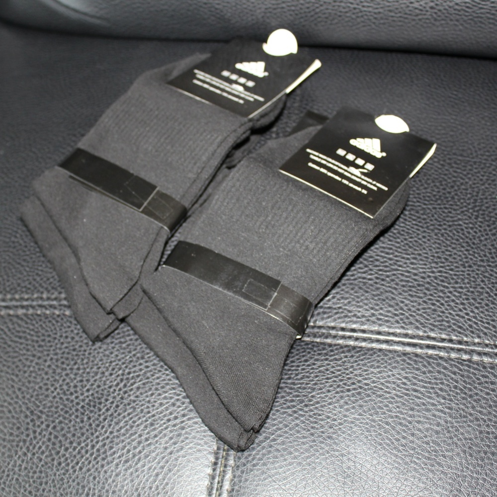 MENS 4 PAIRS SOCKS BLACK NEW SIZE 5-10 - Picture 4 of 4